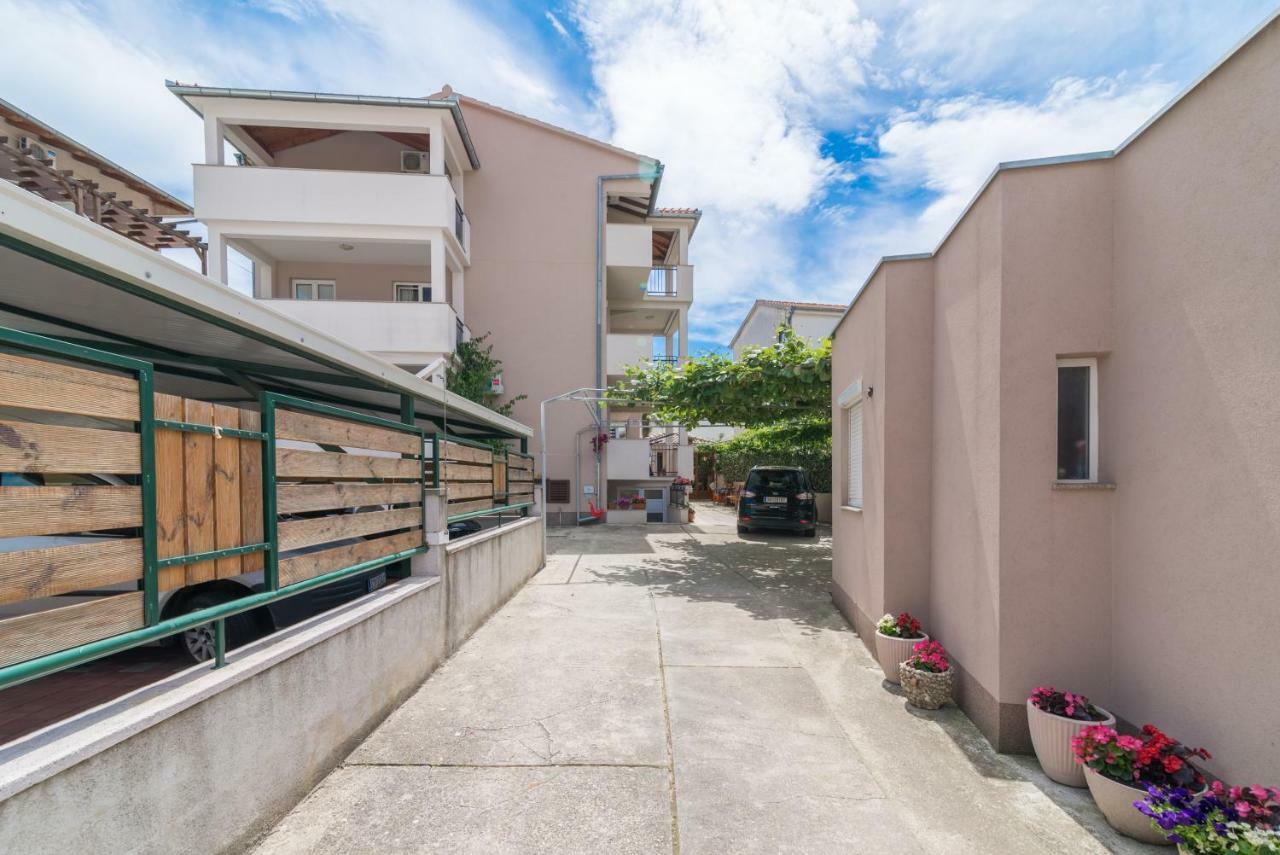 Apartmani Drago Biograd Na Moru Exterior foto