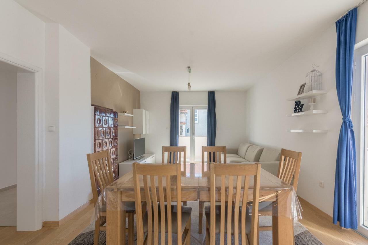 Apartmani Drago Biograd Na Moru Exterior foto