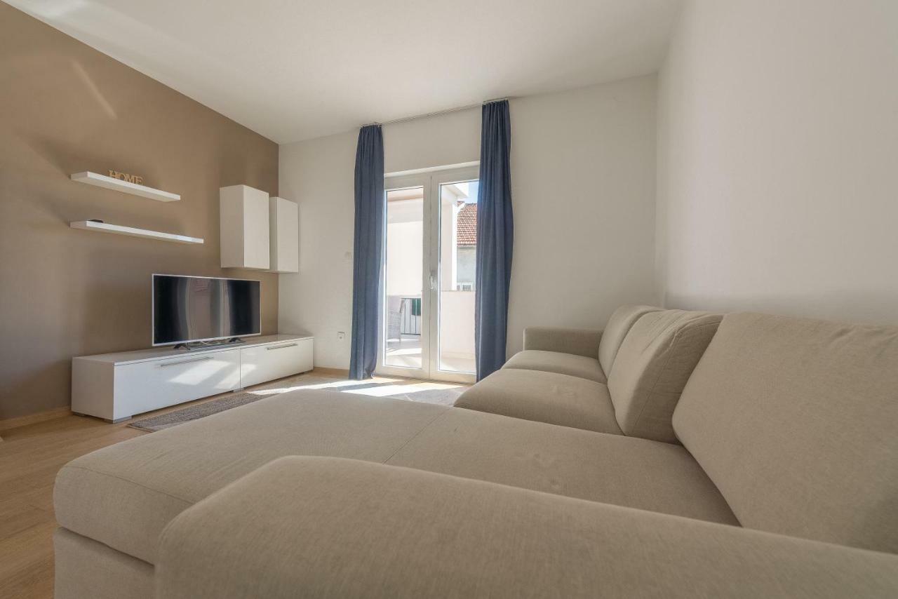 Apartmani Drago Biograd Na Moru Exterior foto