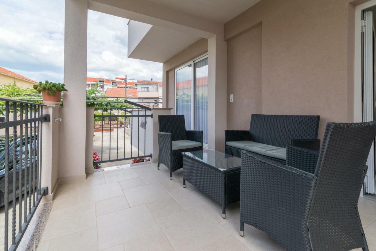 Apartmani Drago Biograd Na Moru Exterior foto