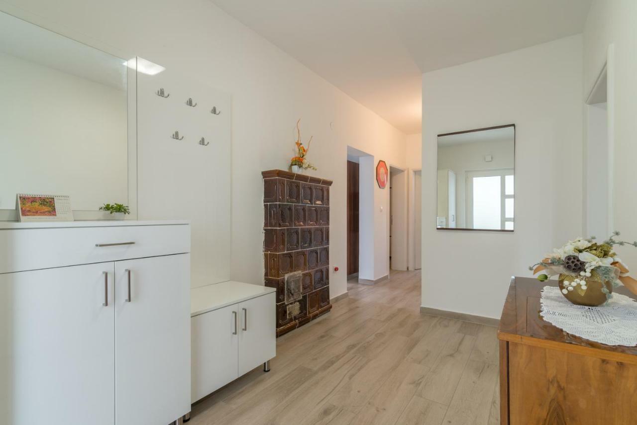 Apartmani Drago Biograd Na Moru Exterior foto